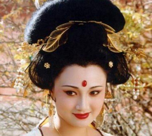 被"妖猫传"里的黛色眉美哭了 我决定从此独爱柳叶眉_时尚_腾讯网