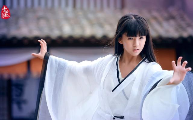 95后女星排行榜_热度近期猛升的95后女明星,杨超越榜首,黄霄云榜眼,程潇探花