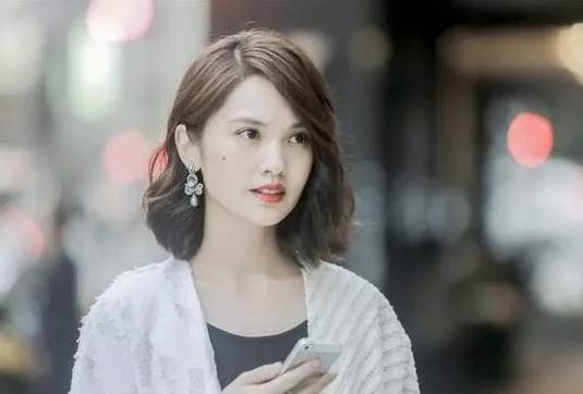 扑倒男神化妆小心机 那就是美人痣