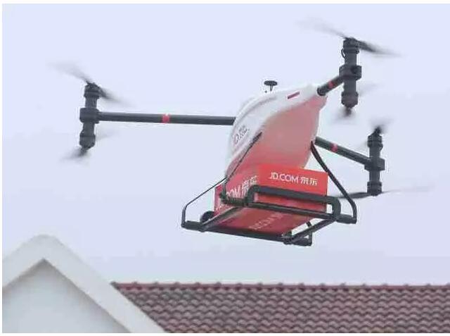 闲的时候关心一下风靡全球的四轴无人机发展史