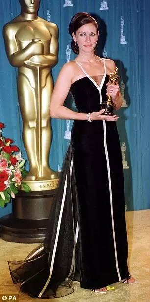 奥斯卡的美好时光 那些美丽的人儿和礼裙