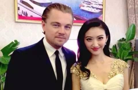景甜:她的时尚感蜕变了 但还是娱乐圈的神奇的存在