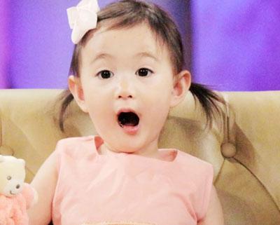 奥莉WiFi辫变羊角辫 甜甜女神初长成