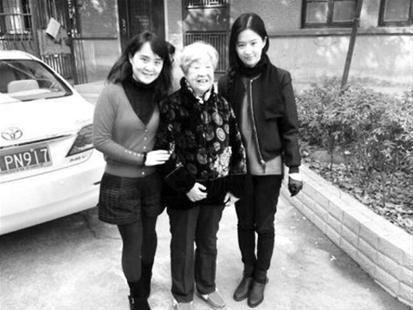 惊呆众人！刘亦菲竟是其家族中最丑的一个