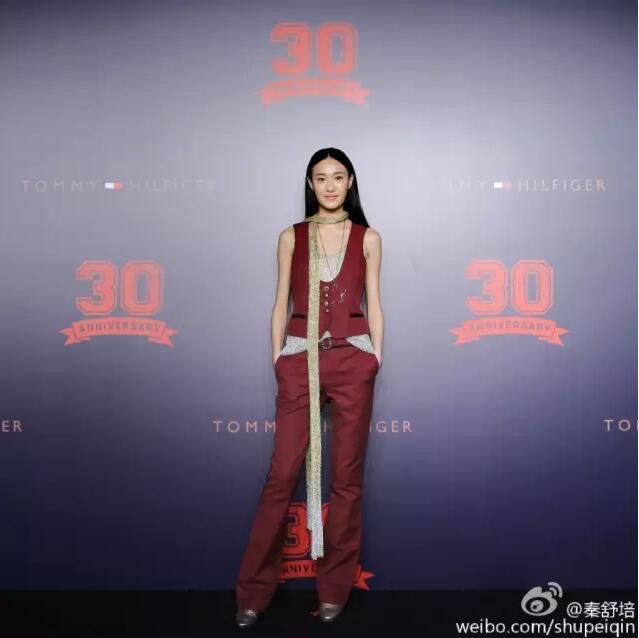 75A的秦舒培到底是如何手撕网红拿下陈冠希