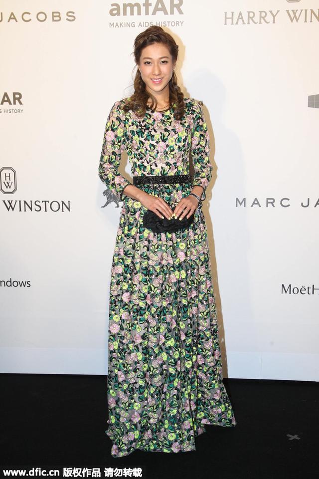 amfAR慈善晚宴大盘点 众女王现身斗艳星光璀璨