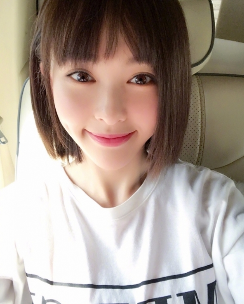 秀智的“耳坠短发”好美，我也想剪一个！