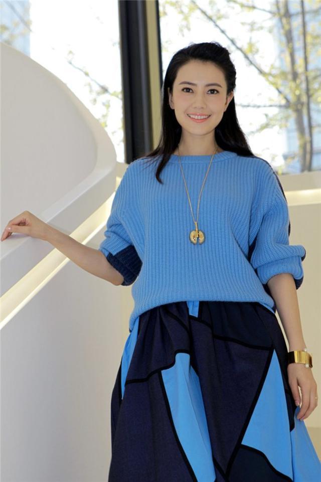 只看到高圆圆昆凌的<em>毛衣美</em>,没发现都是粗棒针