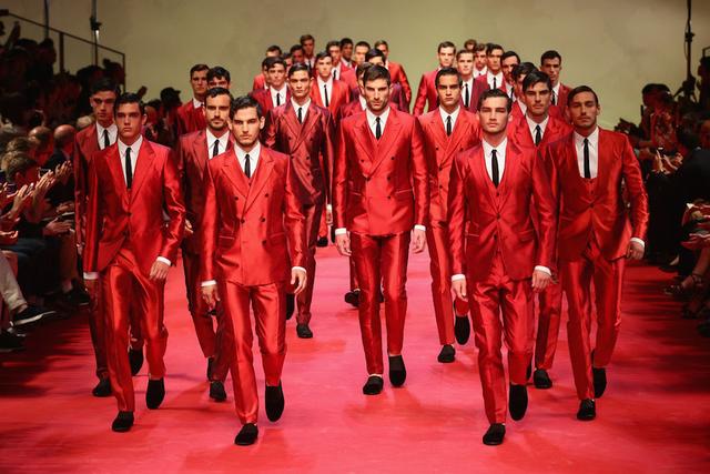 2015米兰春夏男装周:红色斗牛士和海军美少年