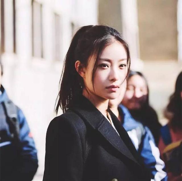 窦靖童公开恋情了?七夕为了不吃狗粮大家都好