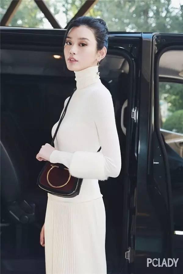 冬天这么穿美丽又保暖,我想和你一起走过寒冬
