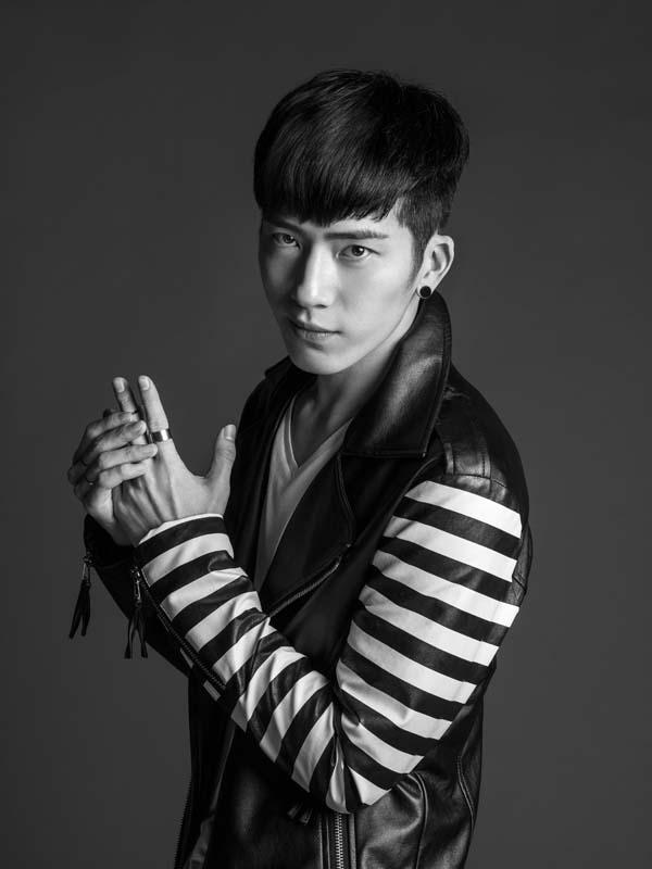 井柏然加入巴黎欧莱雅明星梦之队