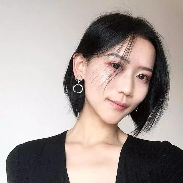 2018这些发型会火!所以你不考虑美起来吗?