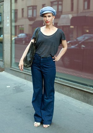 没有细腰大长腿小胖妞跟街拍学藏肉_时尚