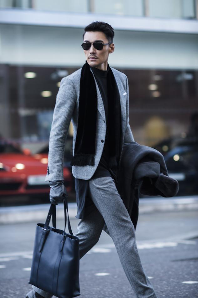 胡兵伦敦时装周圈粉贝克汉姆?!