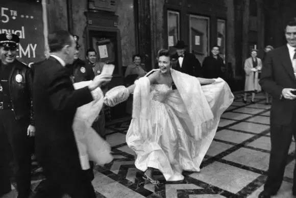 奥斯卡的美好时光 那些美丽的人儿和礼裙