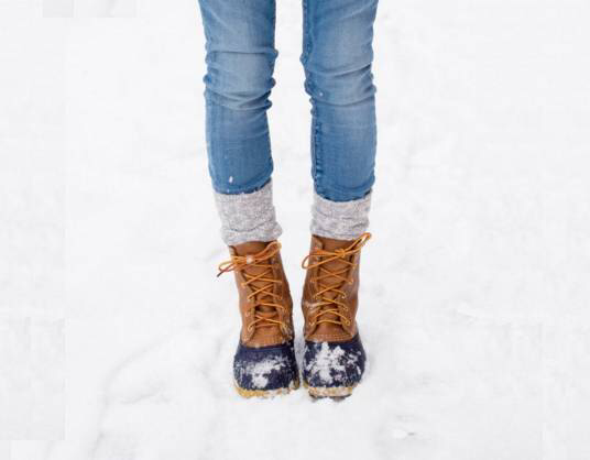 UGG 拜拜！今年最流行的“雪地靴”长这样_时 