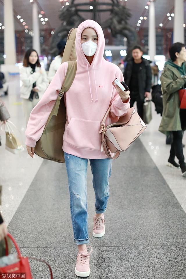 机场街拍2.0时代,谁是下一个带货女王?