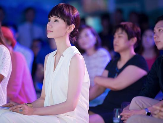 "袁泉对于海洋的深切理解,让她对海洋心怀感恩,并以实际行动传承着