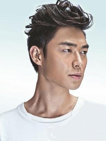 <em>男士发型</em>绝学 扮靓最该学会的3款<em>发型</em>_时尚_腾