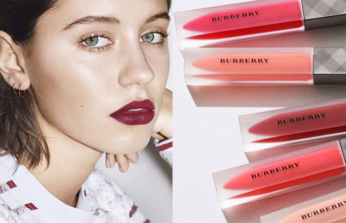 Iris Law出现在Liquid Lip Velvet广告中 Iris Law出现在Liquid Lip Velvet广告中