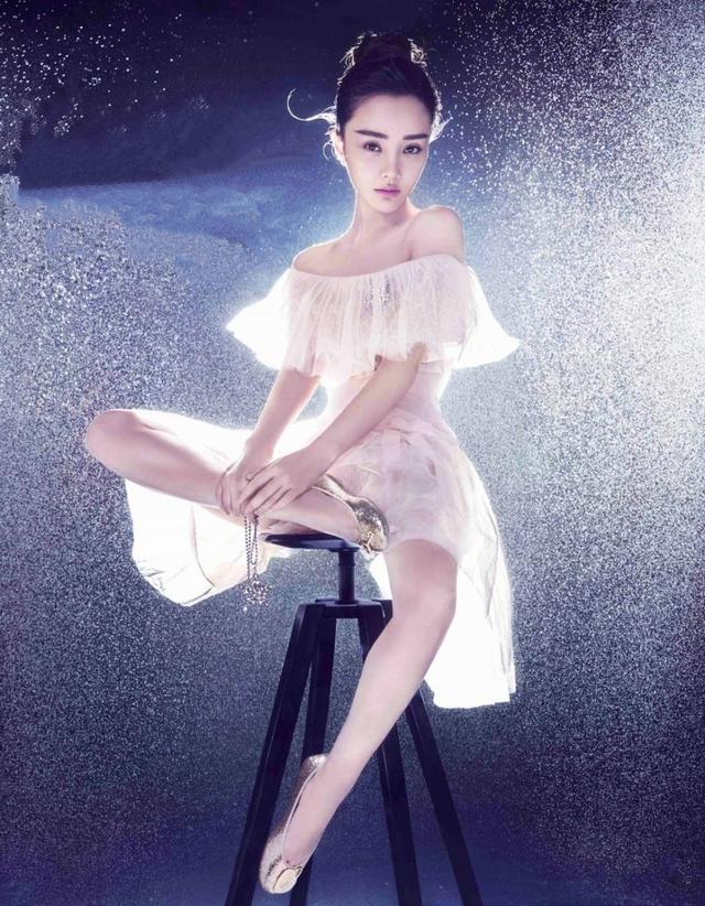 八公举:小腿外翻的原因不是骨头,拯救“剪刀腿”姿势.gif,变成长直美腿再来谢我
