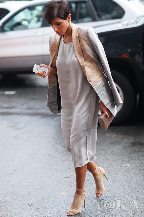 沙特王妃是心机婊?晒壕out啦手包砸死看客才是