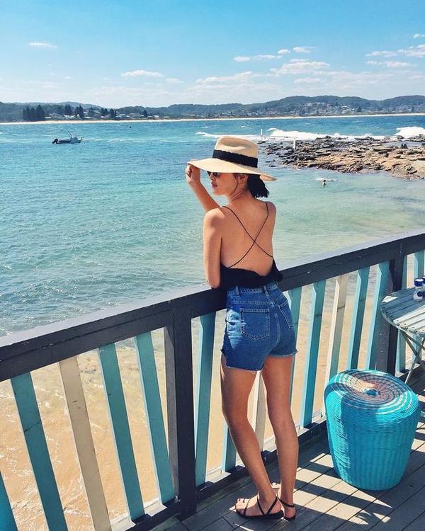 这些风格多样的单品 都可以拿来配你的牛仔