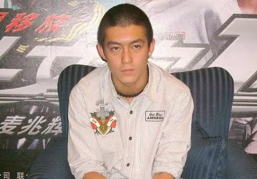 留了和冠希哥一样发型，是种什么样的体验?_时尚_腾讯网