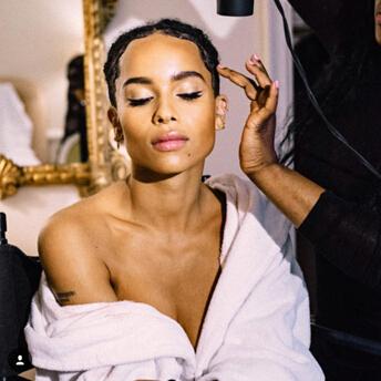 圣罗兰美妆美国灵感缪斯美妆机密