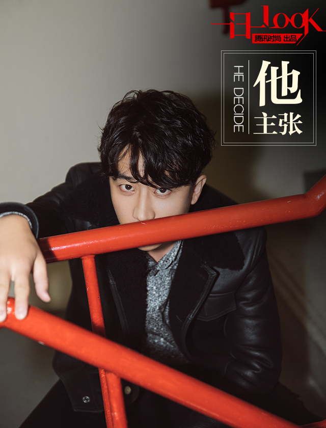一面痴狂一面温情,黄轩从内到外都有着温暖细节