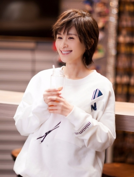 简安桀and曲筱绡，长发vs短发，哪款王子文更合你心?