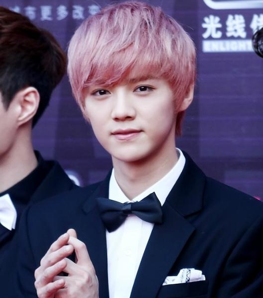 2016发色;少女粉最中毒 刘亦菲、鹿晗等都被传染了！