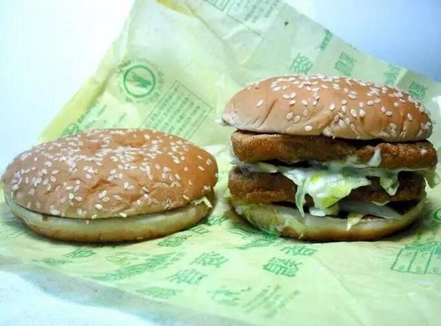 �°����������Ŀ�͵꣬Ҫ���й��������KFC�����ˣ�