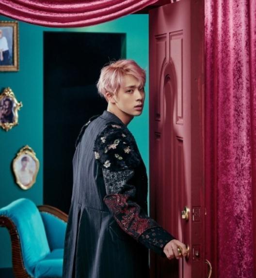 2016发色;少女粉最中毒 刘亦菲、鹿晗等都被传染了！