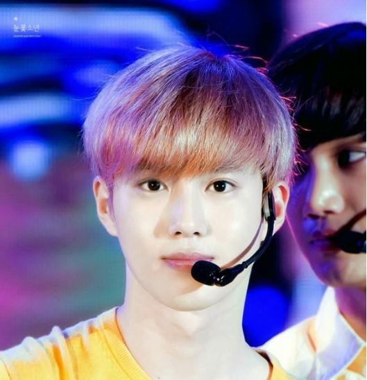 2016发色;少女粉最中毒 刘亦菲、鹿晗等都被传染了！