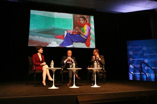 杨澜受邀主持世界银行秋季年会 成为首位华人