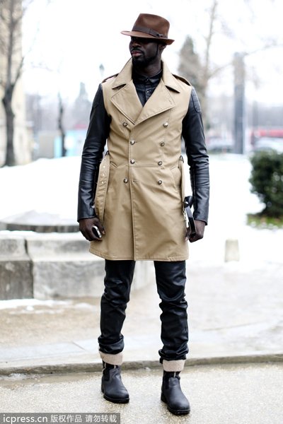 男人外套就要双排扣 这个冬天让颜色做主
