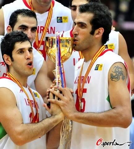 [体育瞬间]中国篮球国家队--你们妈妈叫你们回