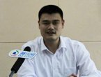 组图:腾讯专访姚明 大姚微笑感谢腾讯网友