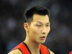 组图:中国大胜黎巴嫩 阿联眼角受伤砍准两双