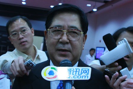 南航总经理司献民:不应再收民航建设基金