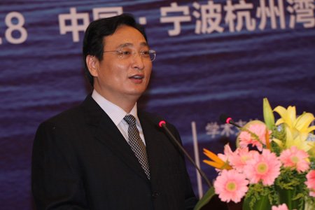 图文：慈溪市市长徐华江