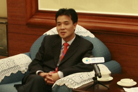 图文:长城证券董事长黄耀华接受腾讯财经专访