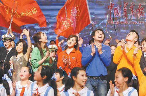 上海青少年志愿者吹响百日冲锋号