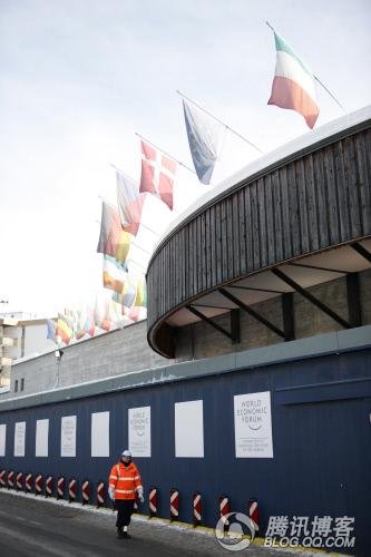 图文:达沃斯会议中心静待嘉宾