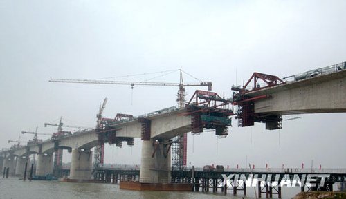 京沪高铁或年内上市 融资规模达300至500亿