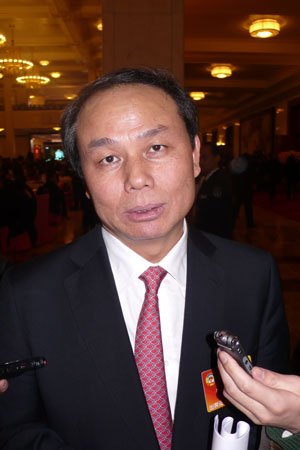 吴焰:人保没有参股银行计划 IPO是战略目标