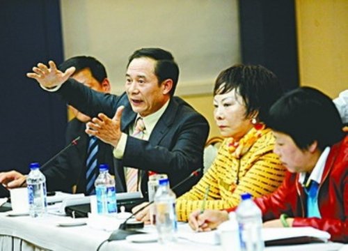 认真履职 畅所欲言_财经_腾讯网