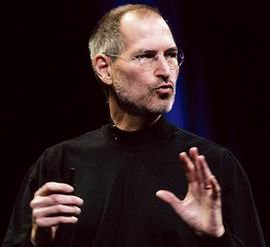 苹果CEO乔布斯:去年差点死了
